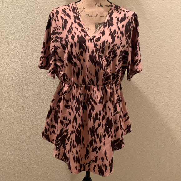 SHEIN Curve Blouse - Picture 9 of 10